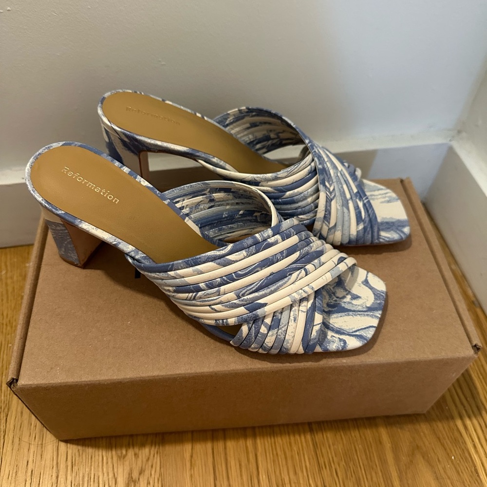 Reformation Lila Tubular Heeled Sandal in Blue Swirl size 8.5